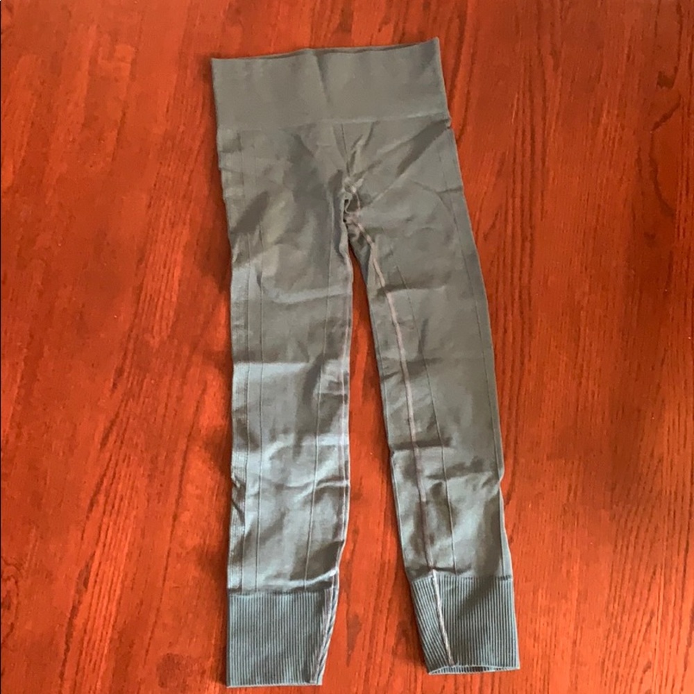 RARE. Lululemon seamless leggings